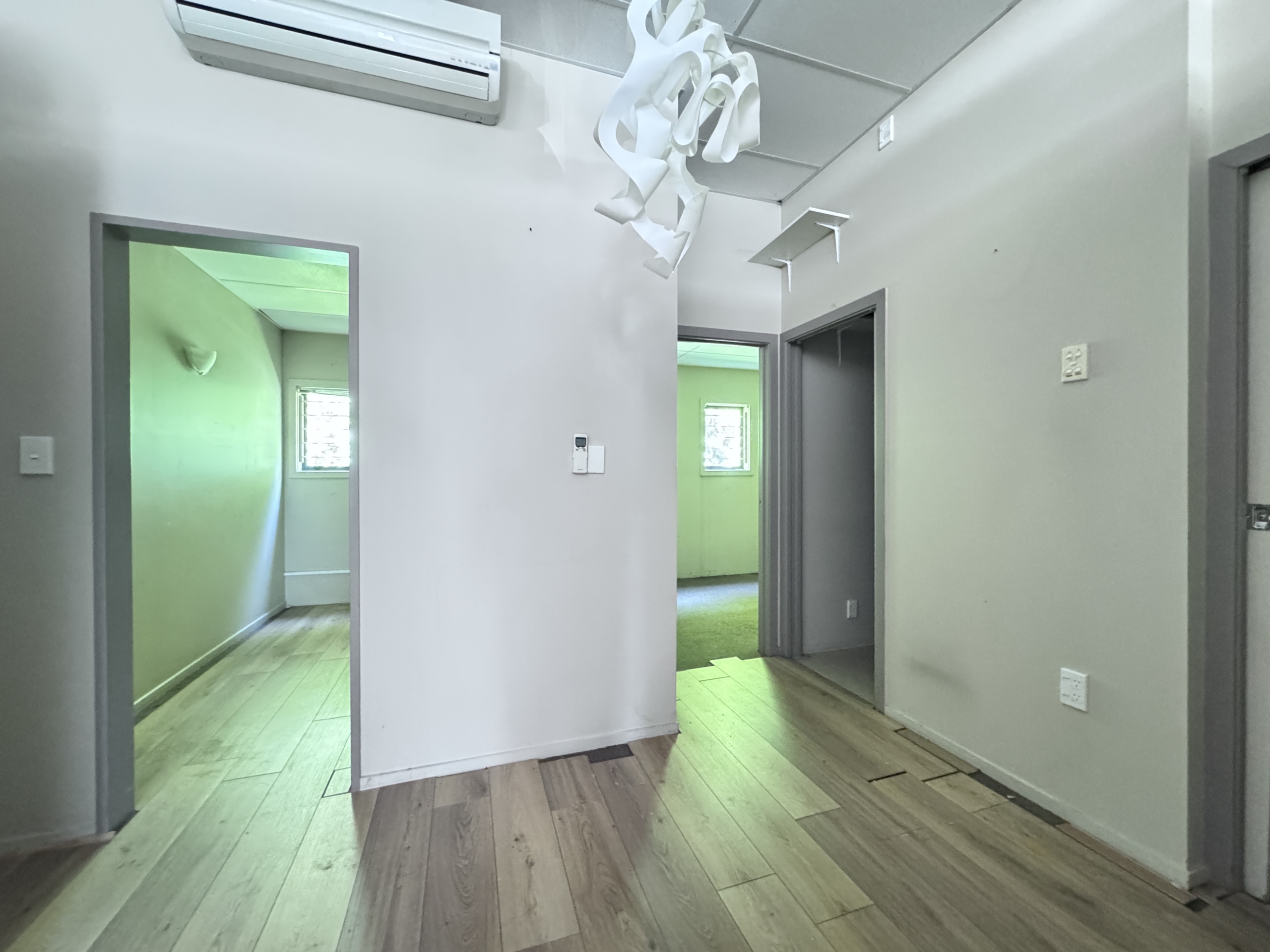 1779853034-6-IMG5253 High-Exposure Office/Showroom on Khyber Pass Road