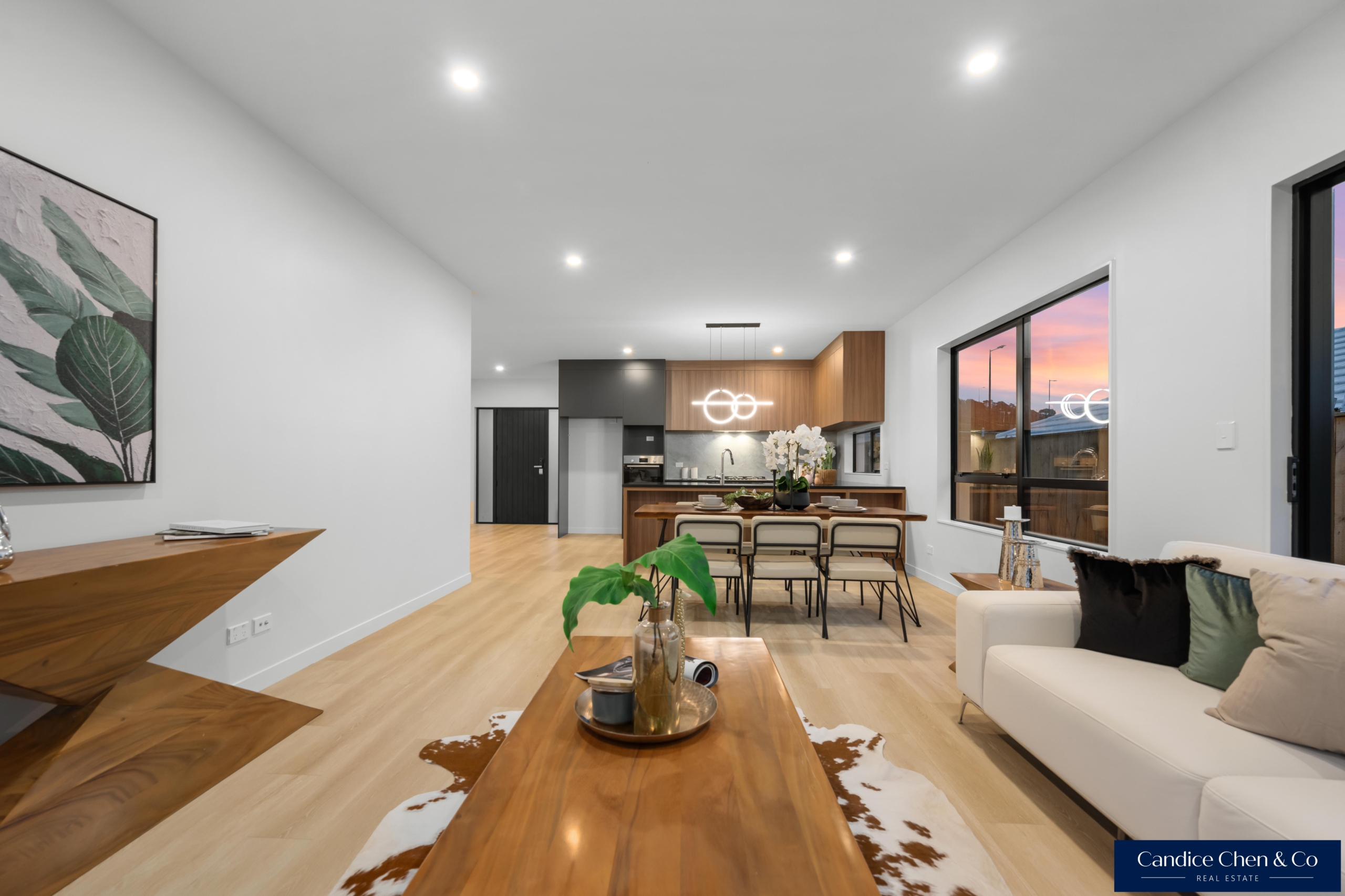194150585__1778560820-1774490344-21-28 Where Luxury Meets Lifestyle
