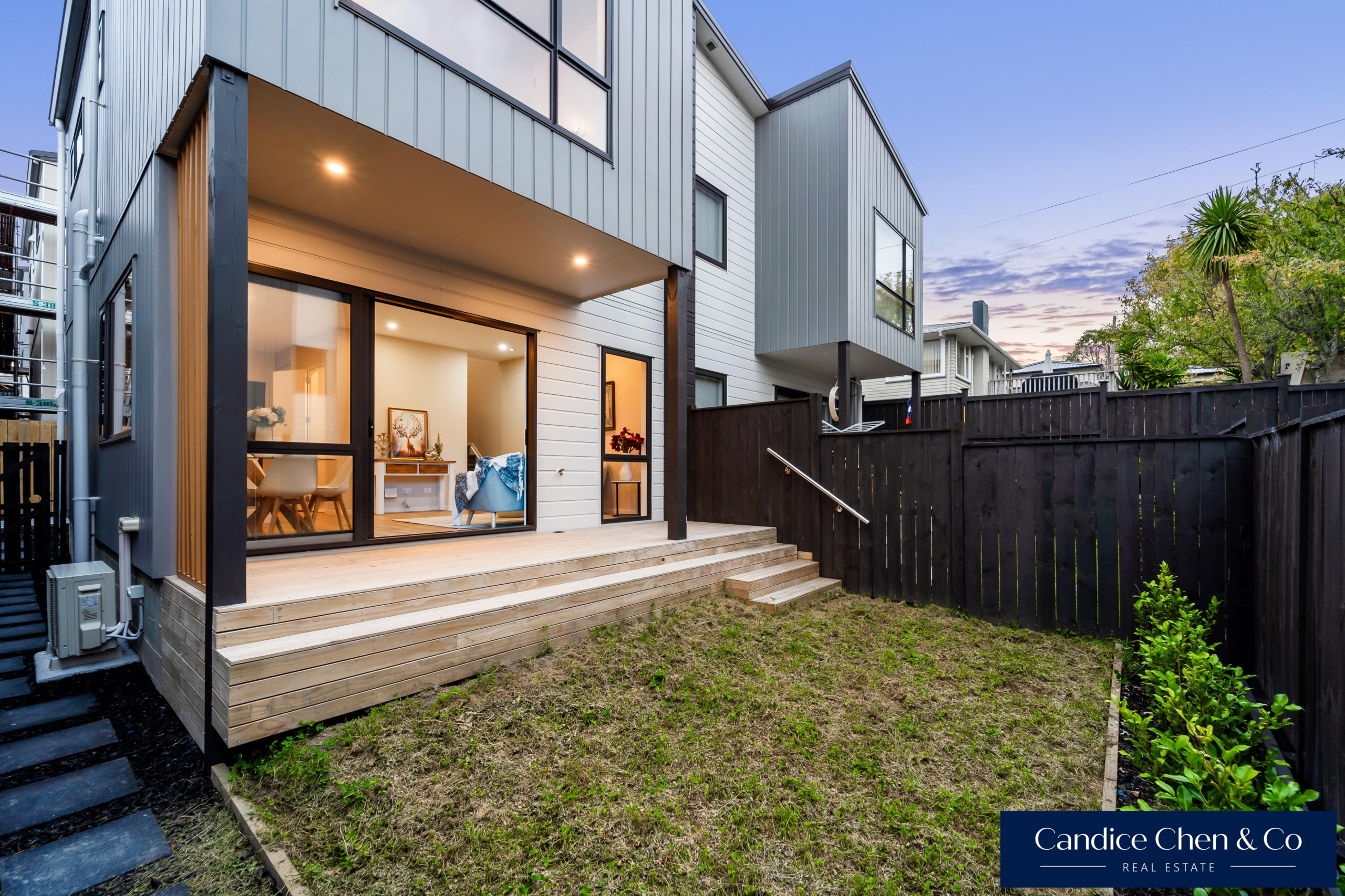 194738603__1774915068-167660041__1760320823-70170-2222DonOliverLanePrint 5% Deposit Secure Your New Home Now