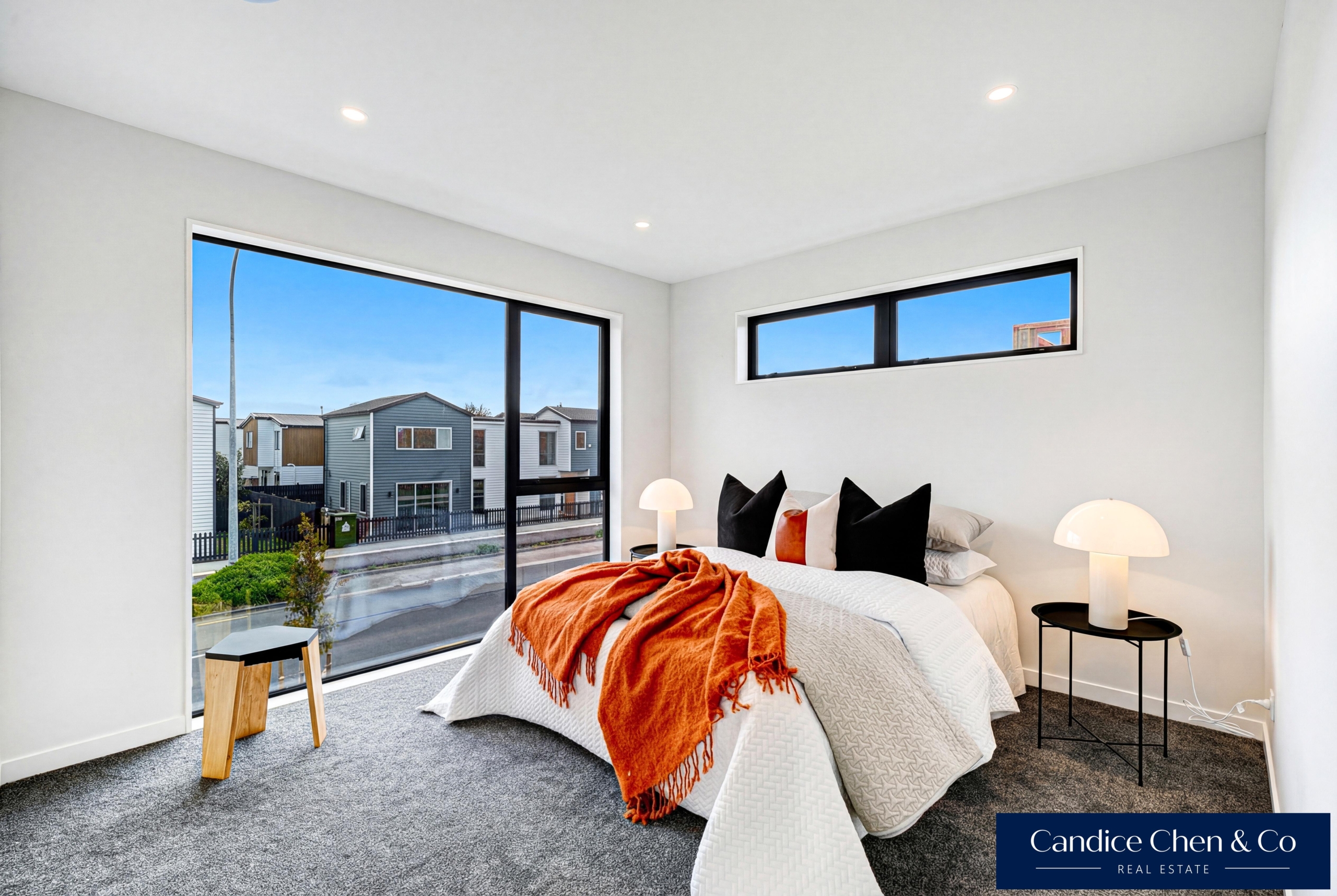 194992150__1778629020-194992150__1775008003-62922-INTERIOR-5 Your Coastal Sanctuary Awaits