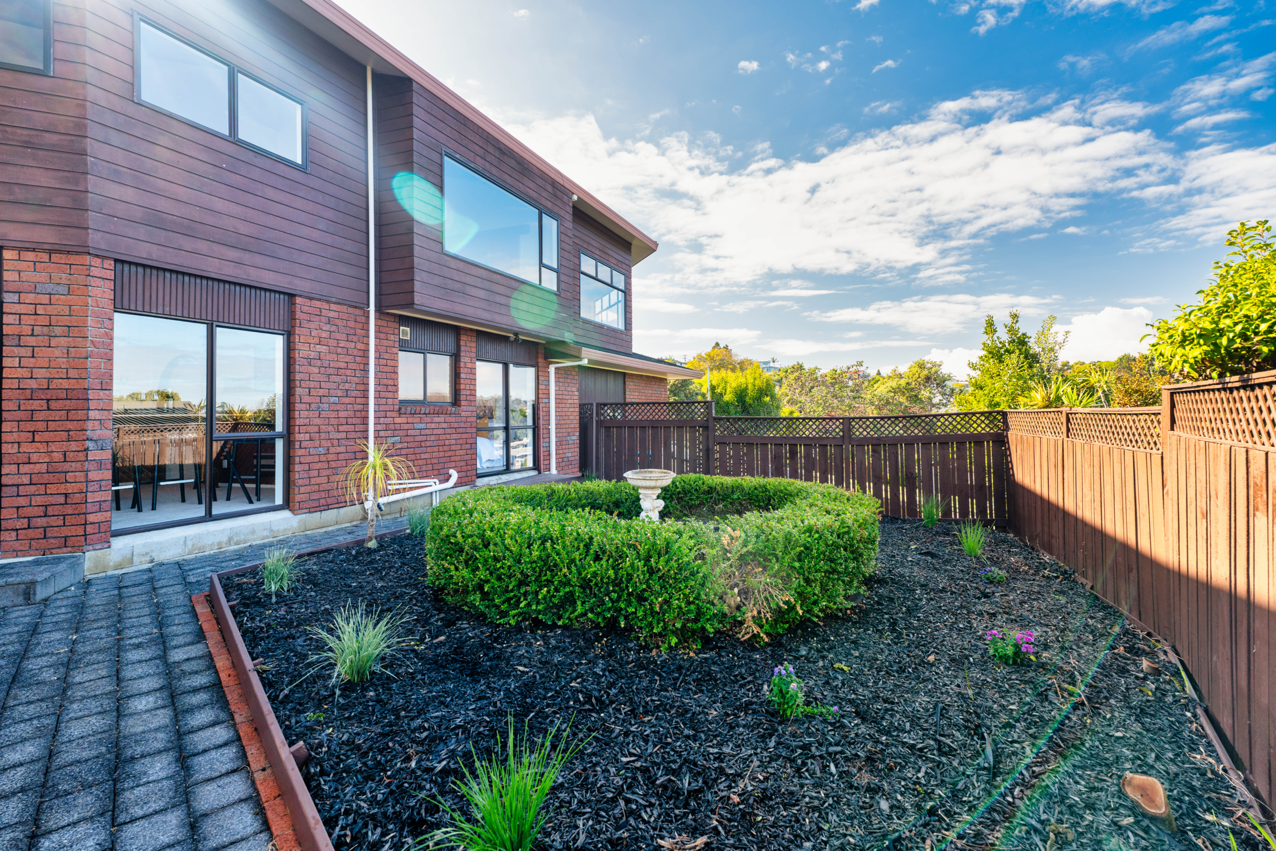 200234157__1778045071-98302-EXTERIOR-4 Luxury Living with Unforgettable Views