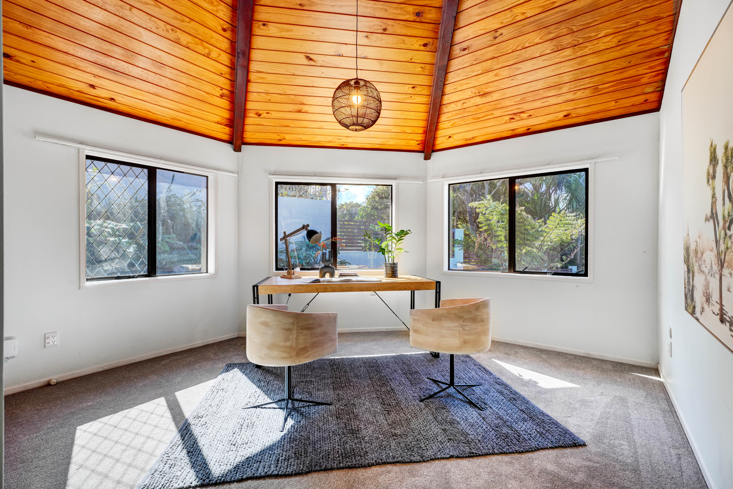 200234256__1778045106-98458-INTERIOR-12 Luxury Living with Unforgettable Views