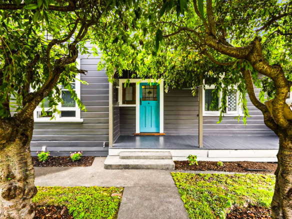Timeless Character, Modern Comfort, Prime Corner Position