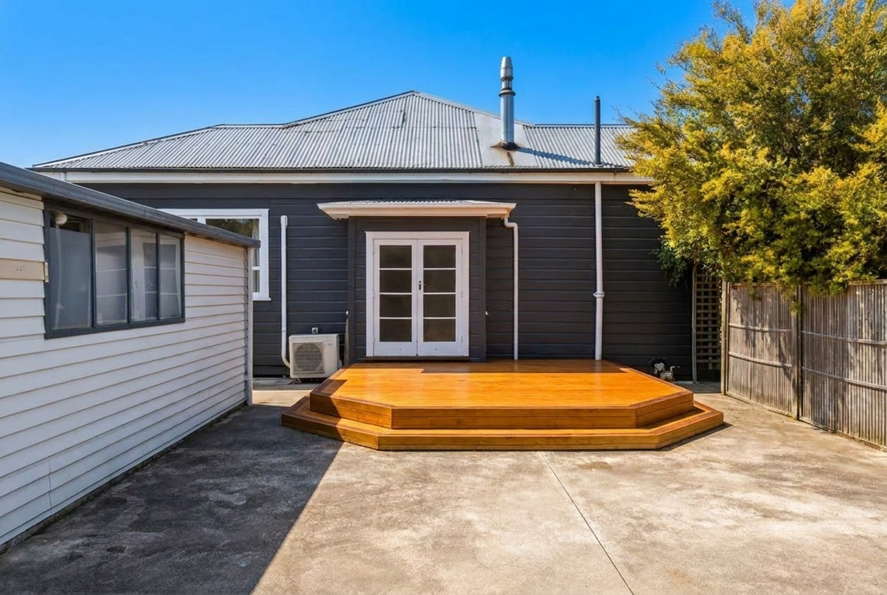 202187940__1779241640-61025-OUTSIDE2 Timeless Character, Modern Comfort, Prime Corner Position