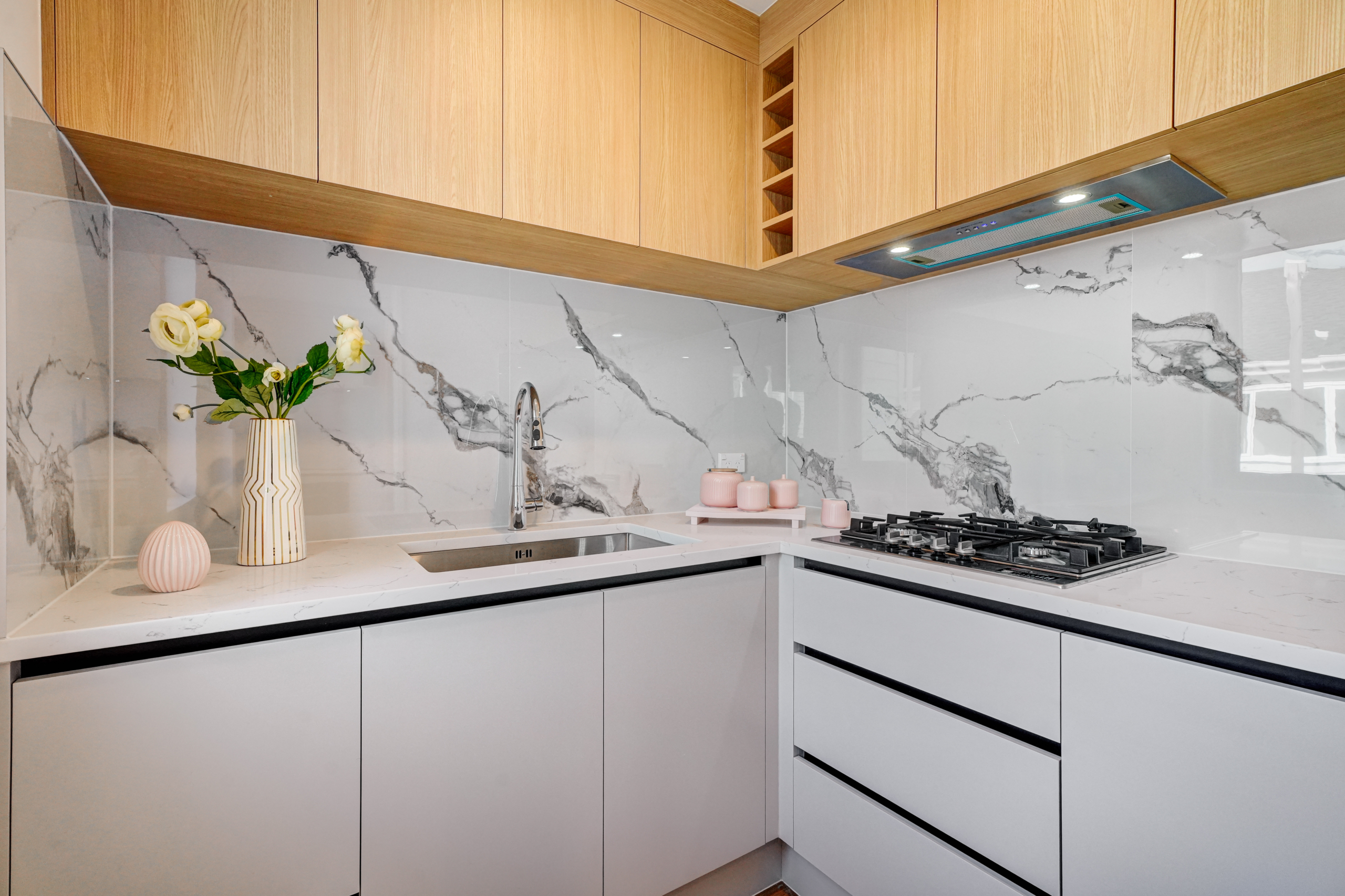 203530864__1779940608-83286-INTERIOR-20 Dual Living in Double Westlake Zone