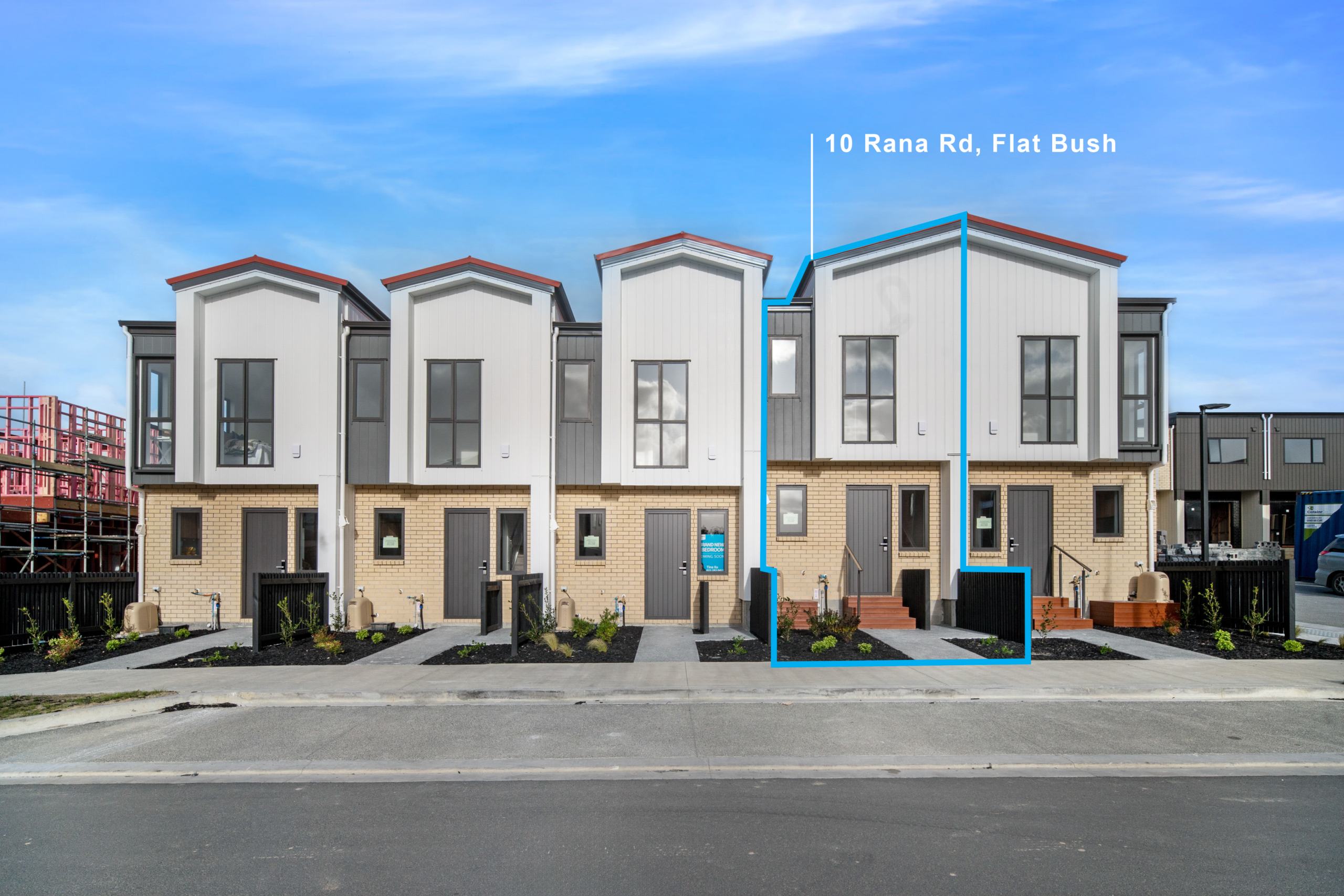 205816629__1781500736-98562-10RANAEXTERIOR-1 Modern Freehold Living Near Ormiston