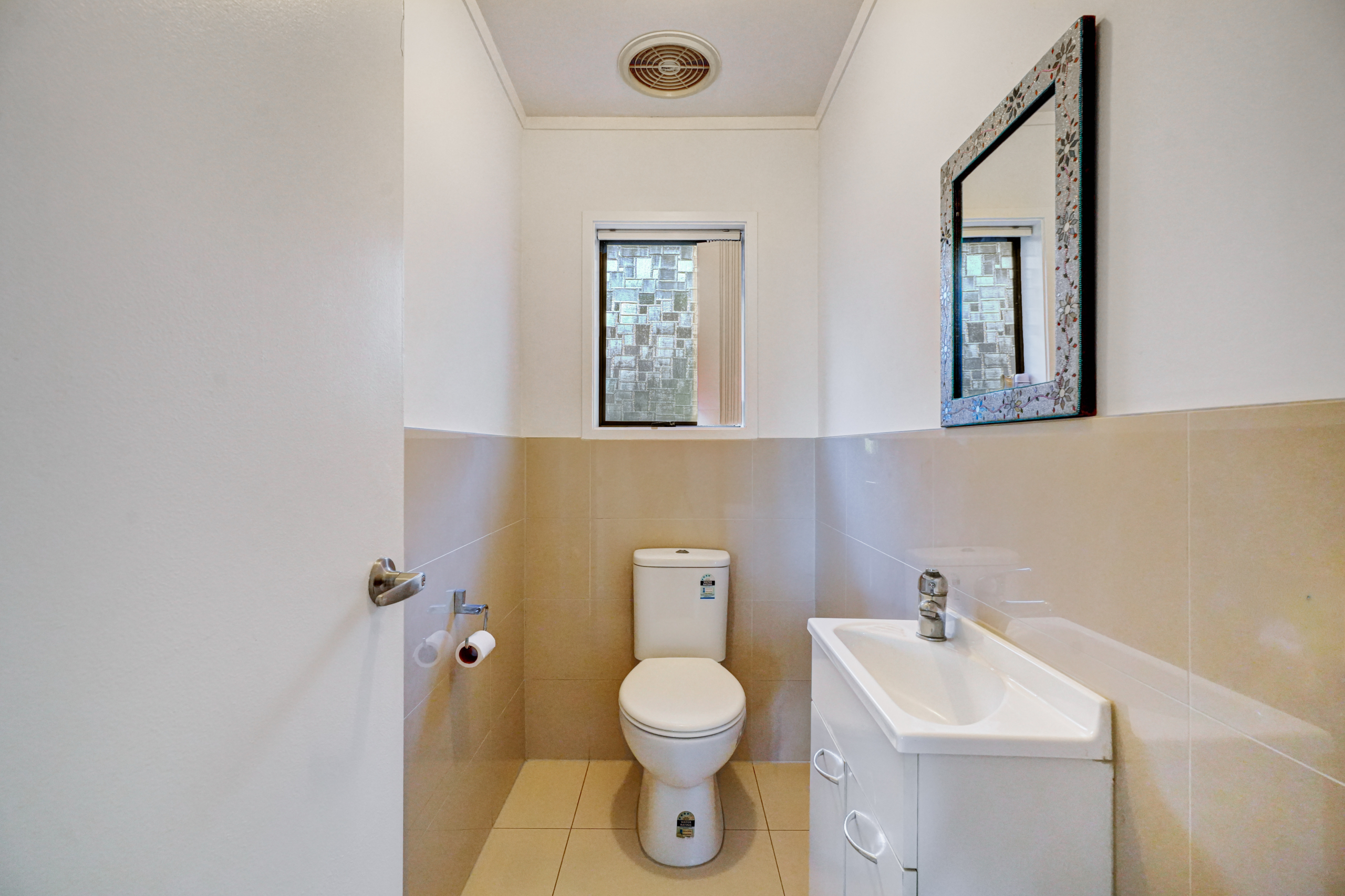 207075043__1782271640-249163-INTERIOR-11 Brick & Tile. Big House. Big Land. Big Potential.