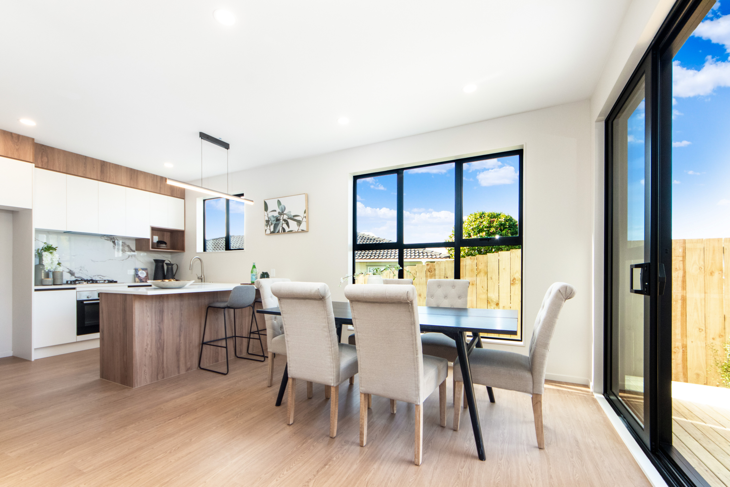 1782341683-16-INTERIOR-9 Luxury Living in the Heart of Massey