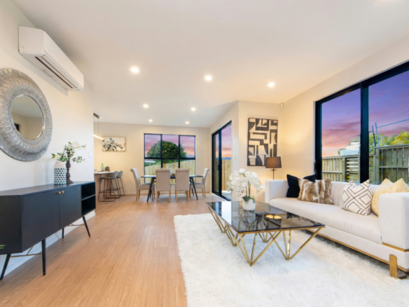 Luxury Living in the Heart of Massey