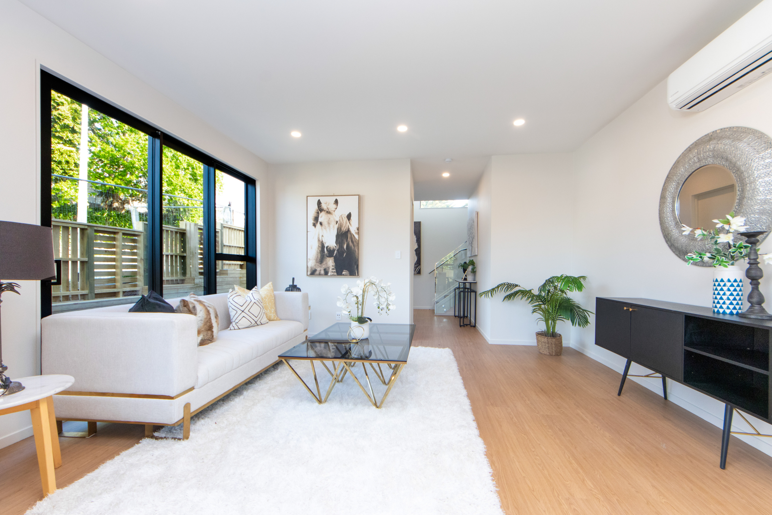 1782341683-4-INTERIOR-7 Luxury Living in the Heart of Massey