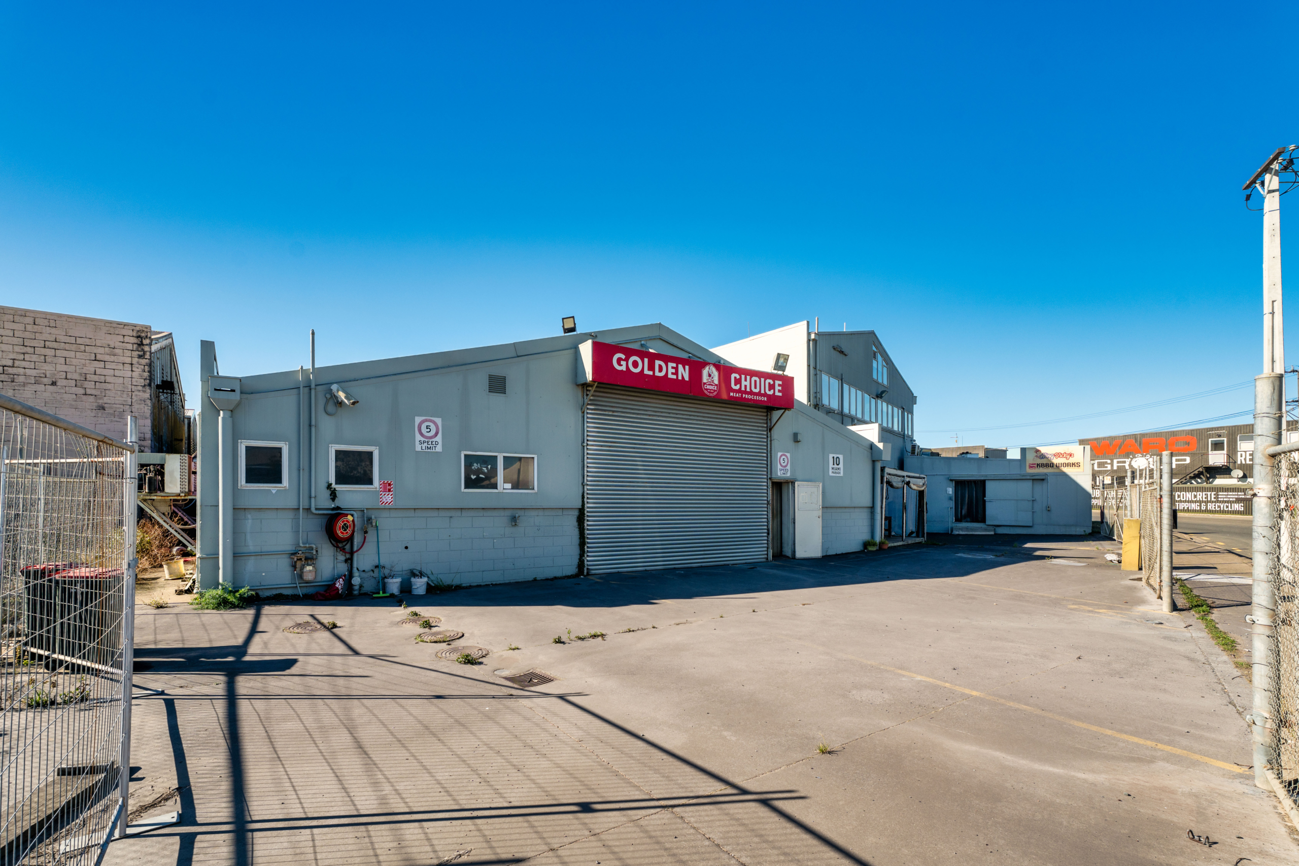1788749793-7-EXTERIOR-1 Food Grade Warehouse Plus central Onehunga