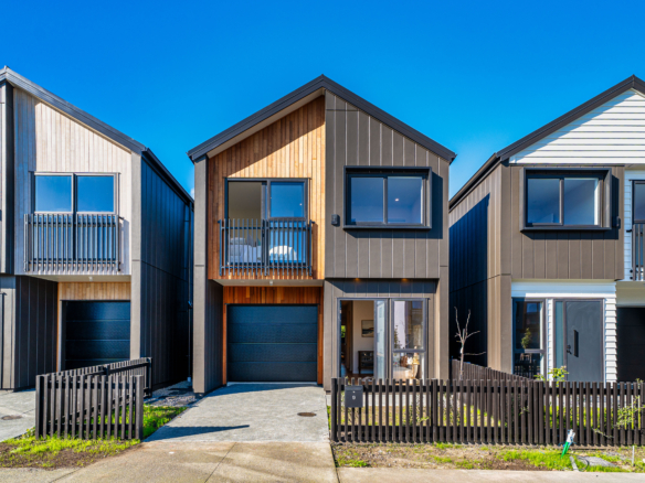Where Coastal Breezes Meet Contemporary Elegance