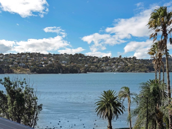 Sea Views, Space & a Lifestyle You’ll Love