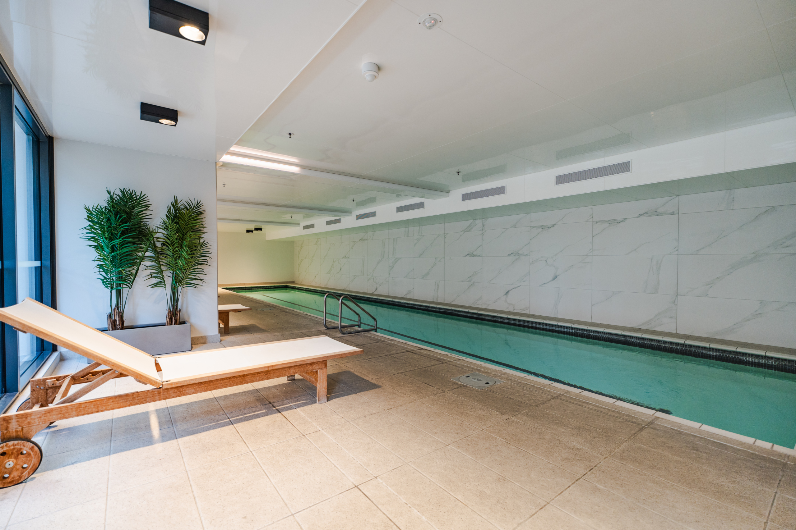 208748523__1783470573-47284-EXTERIOR2 Resort-Style Living in the Heart of CBD