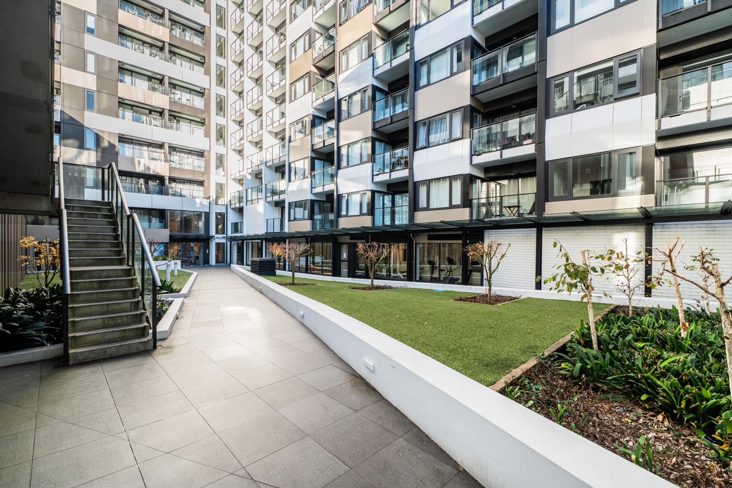 208748542__1783470577-34856-EXTERIOR3 Resort-Style Living in the Heart of CBD