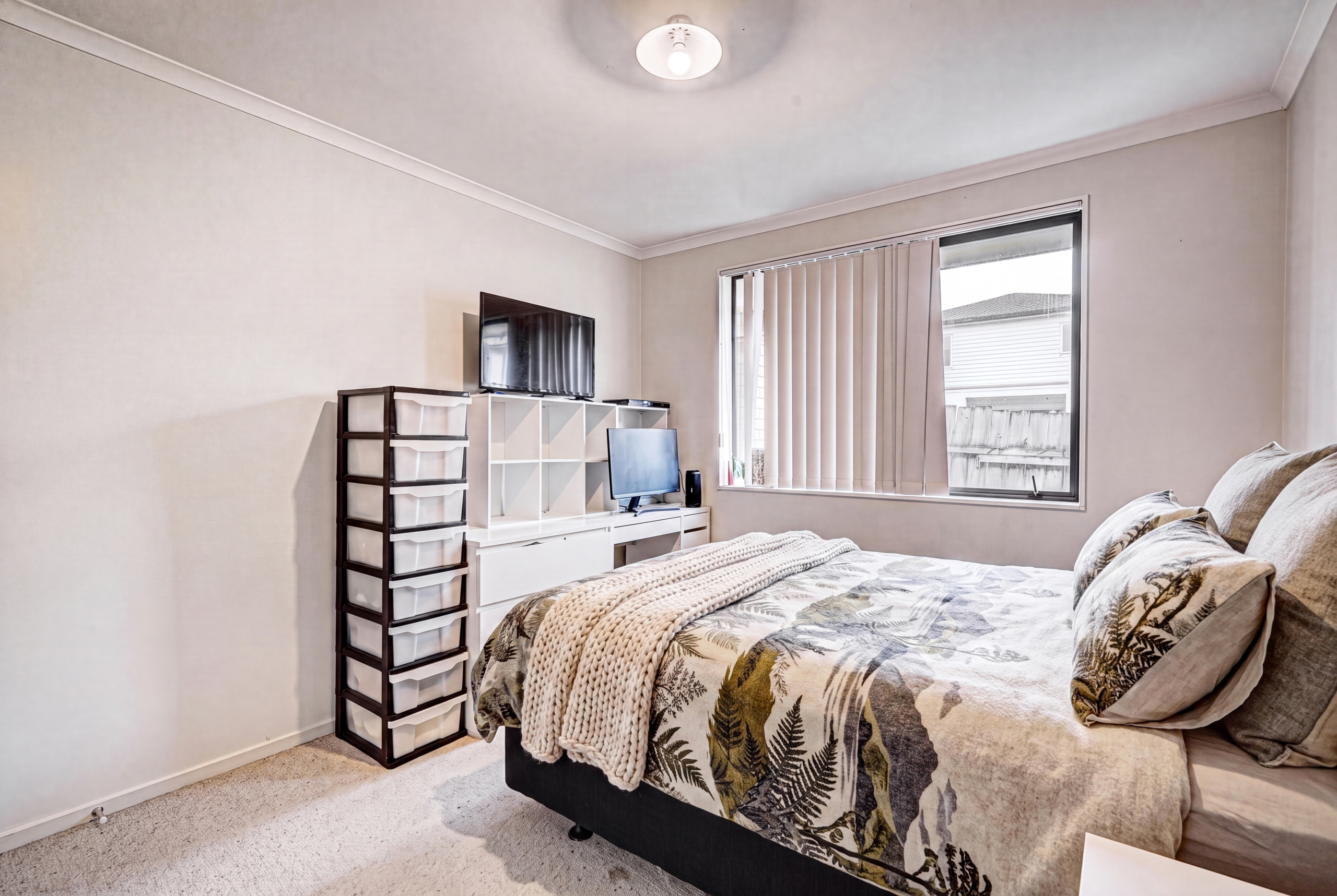 209649233__1784082913-64969-BEDROOM-3 Urgent Sale- Bring your Offers | Brick-Tile