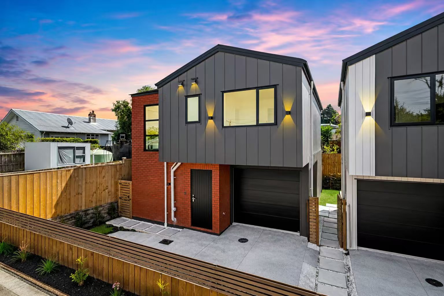 209936314__1784244036-22262-12564140e92958f27f452694d3d334a7 Modern Living in the Heart of Onehunga