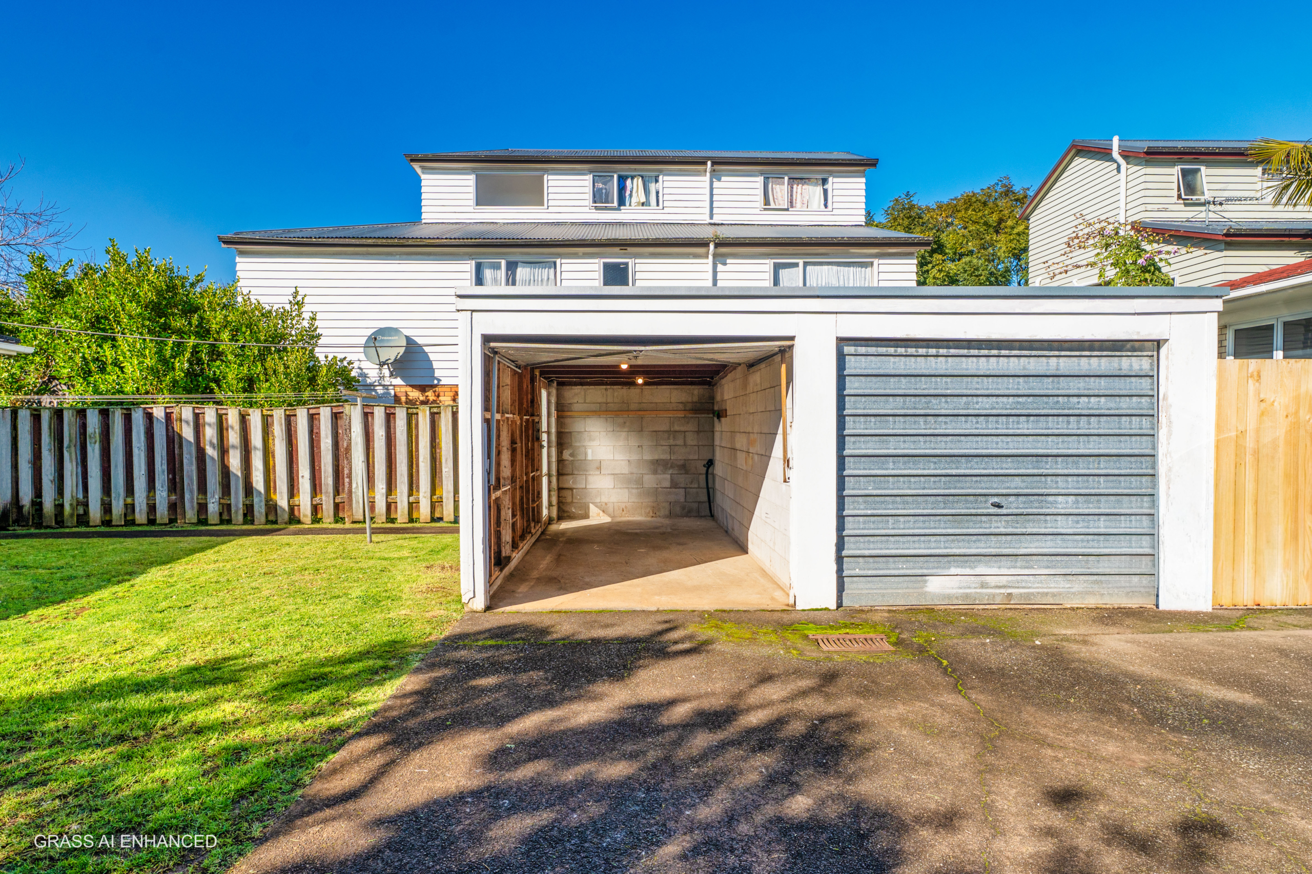 212156835__1785300165-75510-EXTERIOR-3 A RARE FIND IN THE HEART OF ROYAL OAK