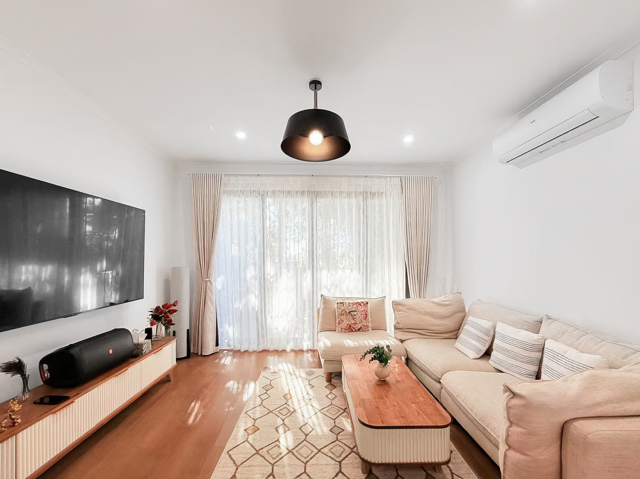 212161759__1785301904-80165-1INTERIOR-9-upscale-2x Urgent Sale – New Home Secured, This One Must Go!