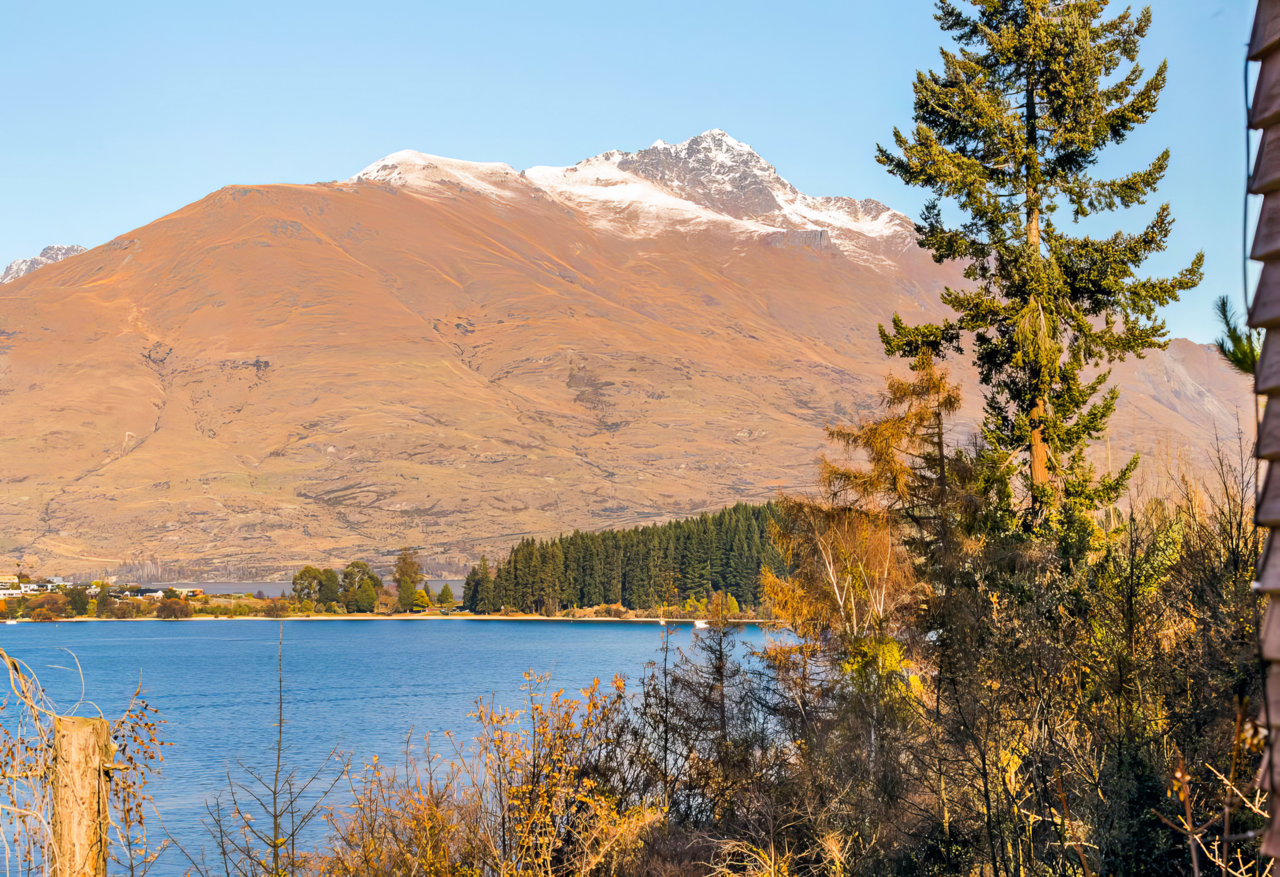 215057880__1787026544-73924-FINALOUTPUT-7 LAKEFRONT, A RARE 1,662m² LANDHOLDING