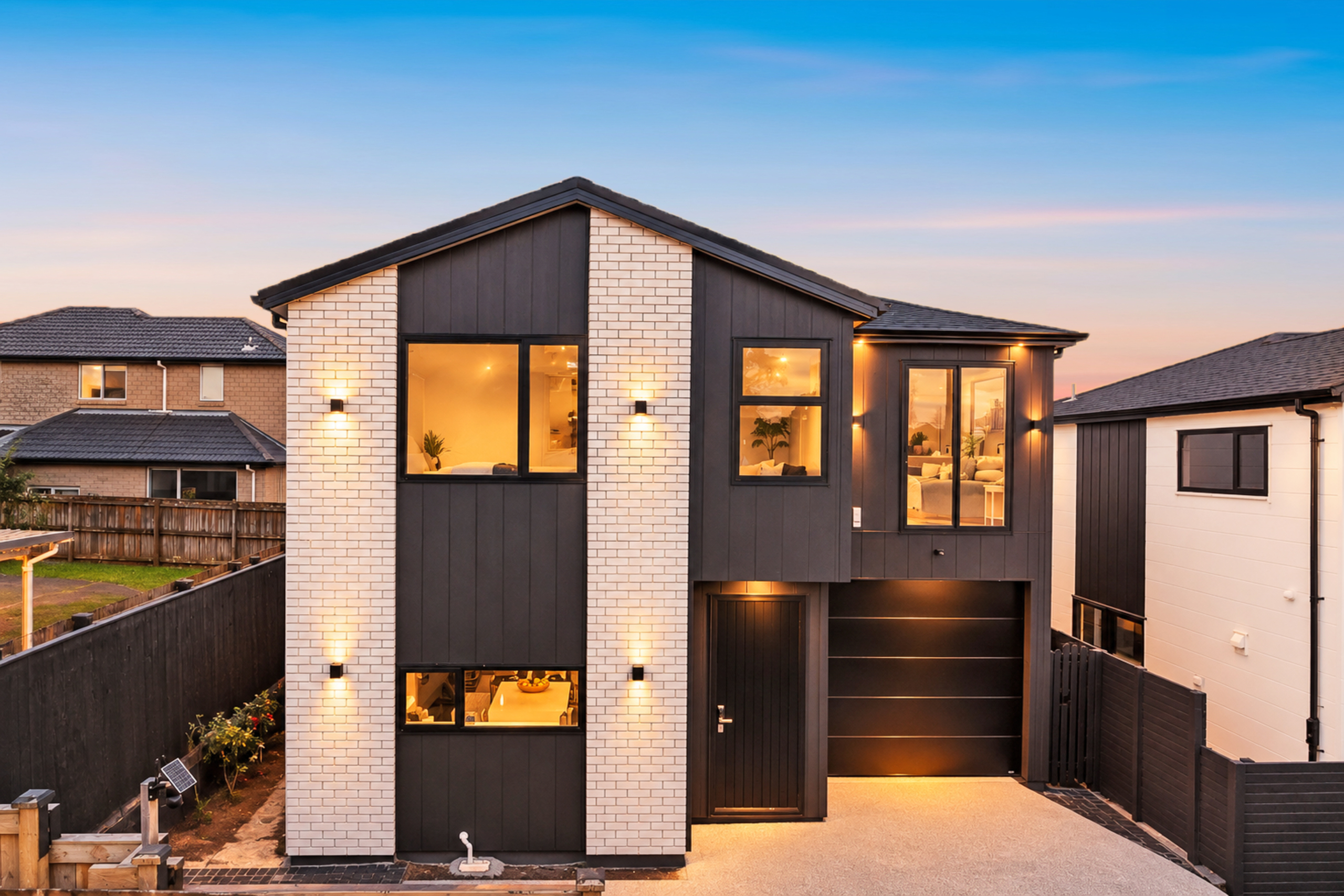 215697227__1787483946-69556-Images10 Modern Elegance & Exceptional