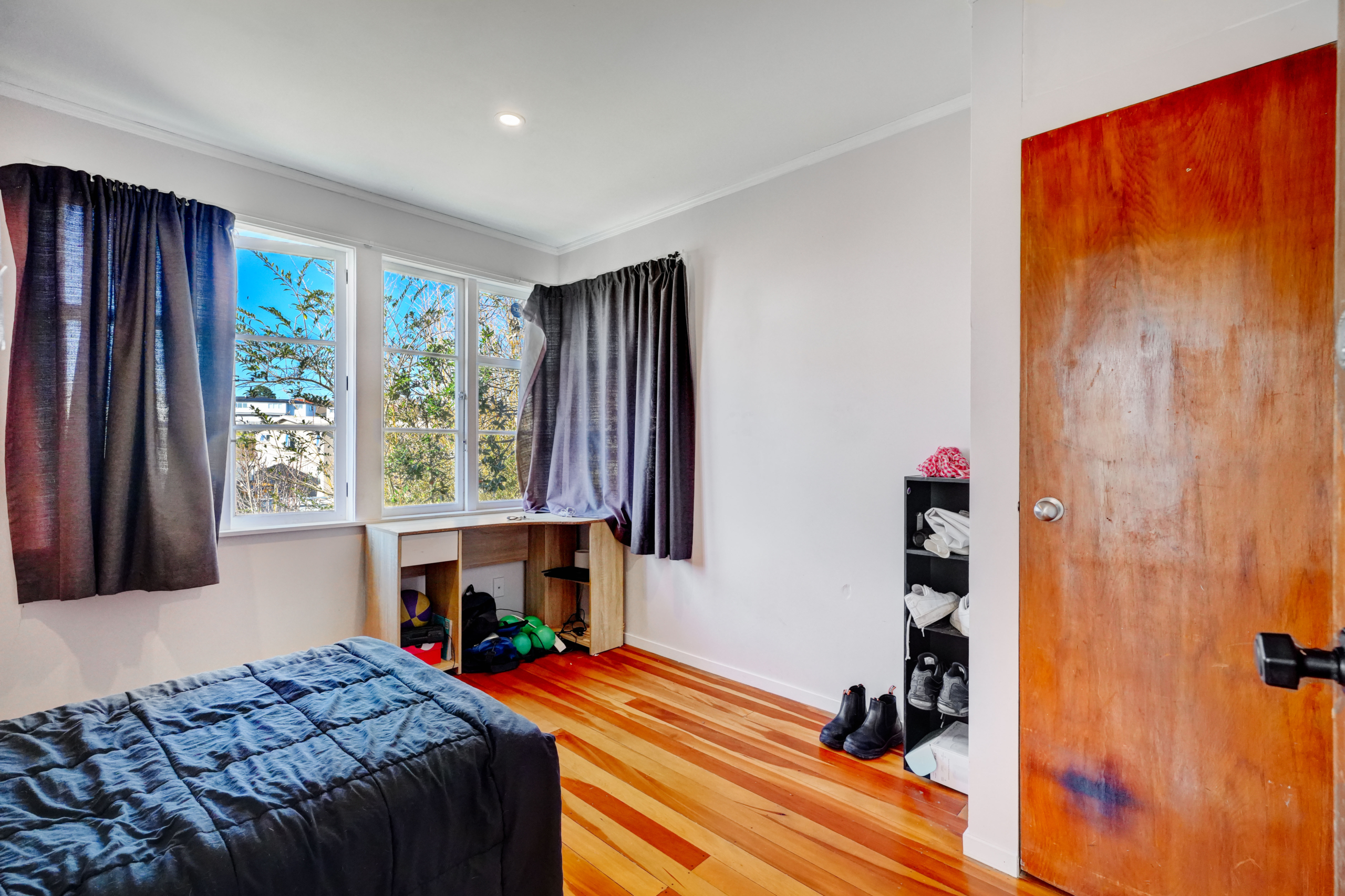 DEVELOPMENT POTENTIAL IN THE HEART OF MT ROSKILL