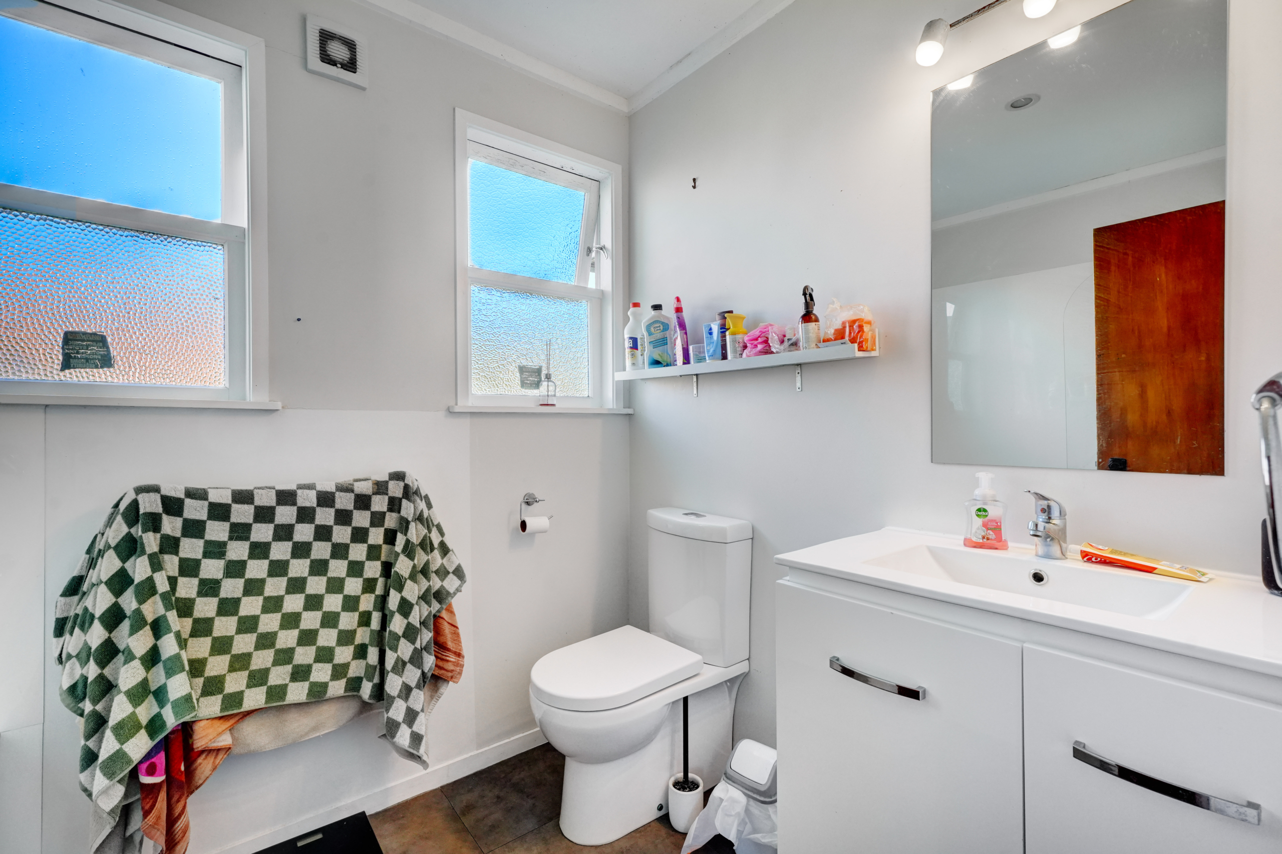 DEVELOPMENT POTENTIAL IN THE HEART OF MT ROSKILL