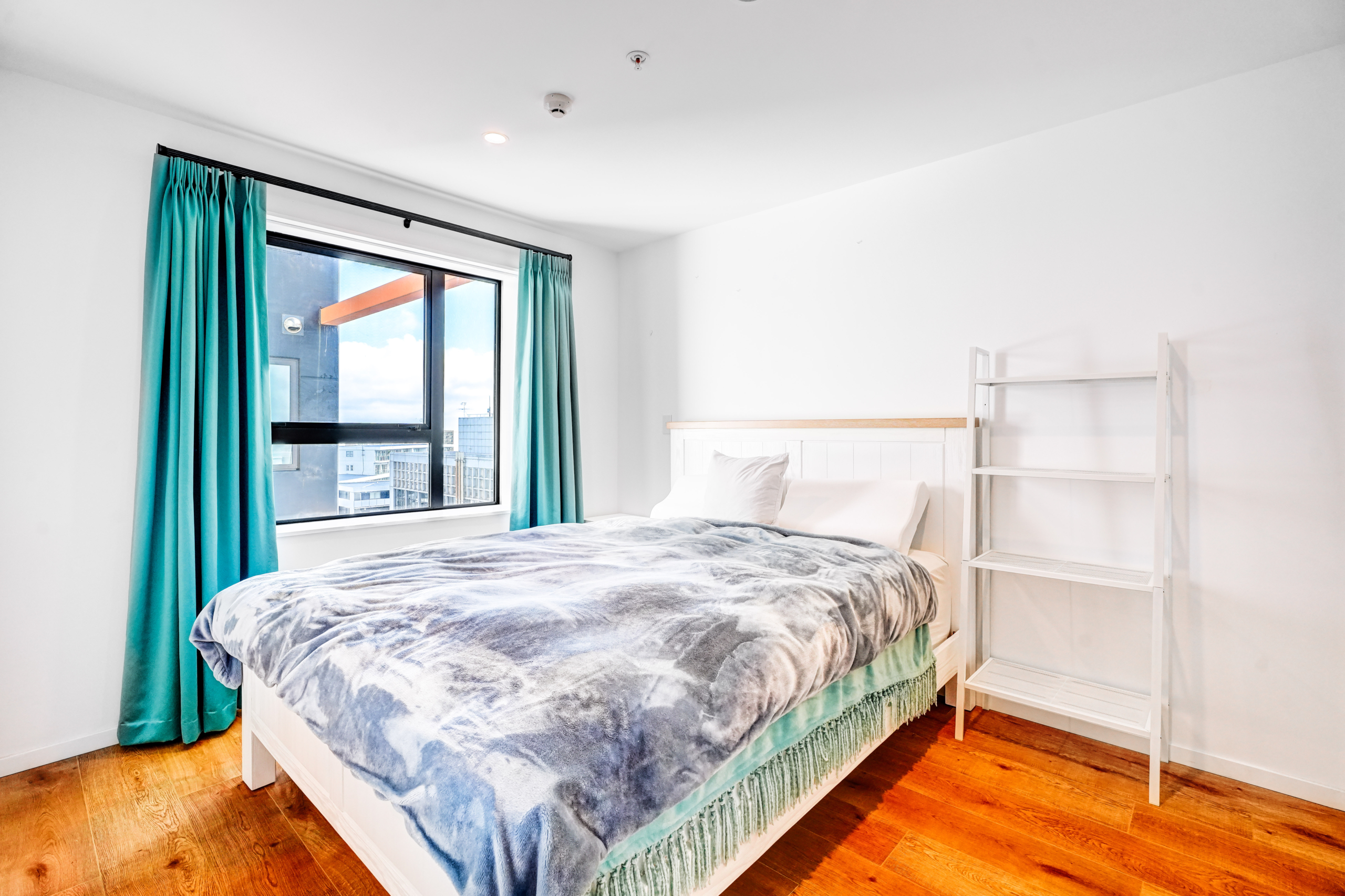 217480423__1788417888-113577-INTERIOR2 Smart City Living