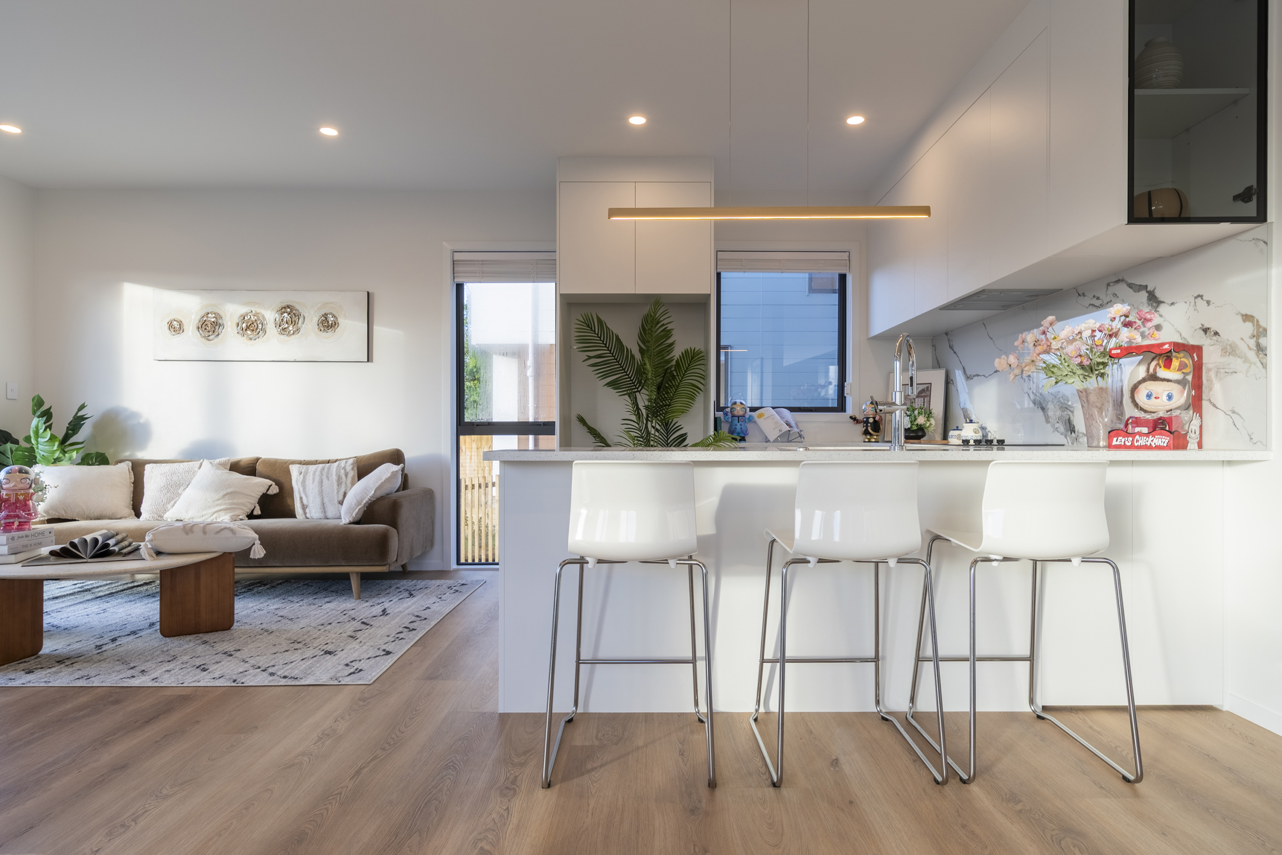 218538139__1789088641-57264-DSC05286-HDR BRAND NEW & IN THE RANGITOTO COLLEGE ZONE