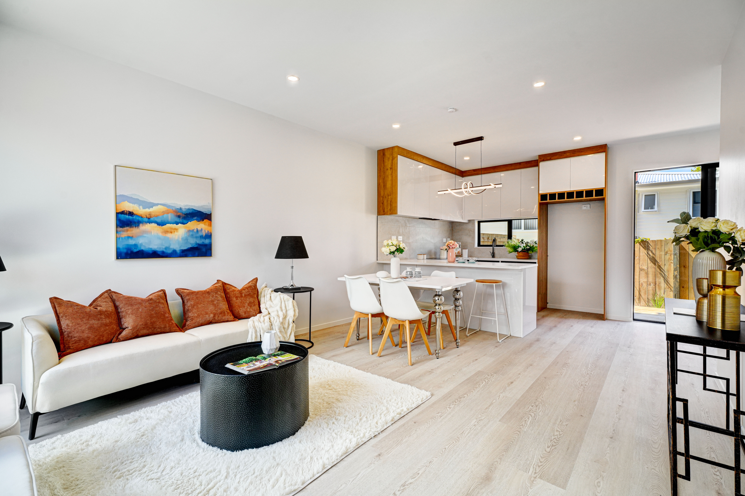 221368933__1790817239-61830-INTERIOR-5 Modern Living in the Heart of Blockhouse Bay
