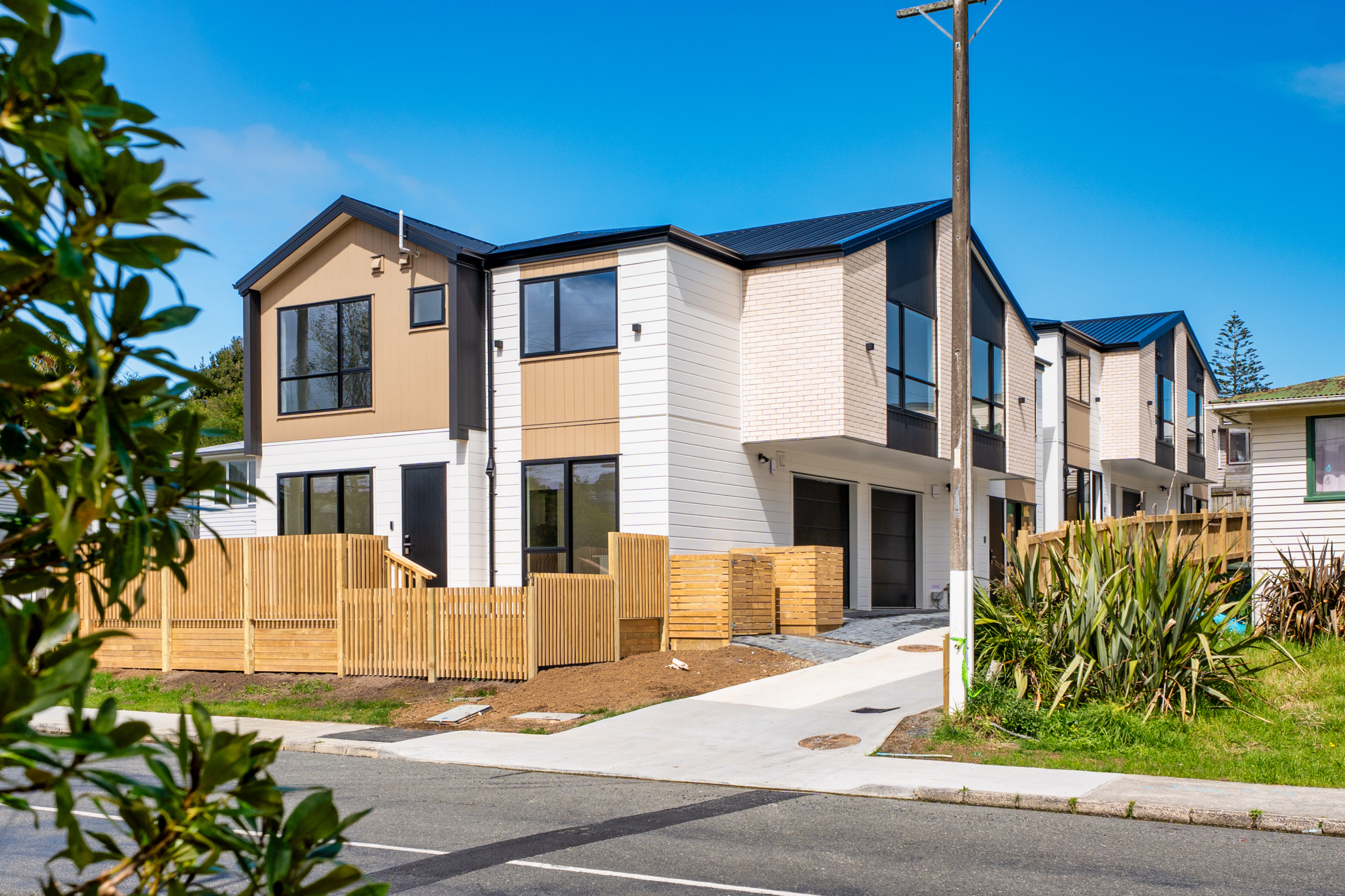 221369186__1790817310-50034-EXTERIOR-2 Modern Living in the Heart of Blockhouse Bay