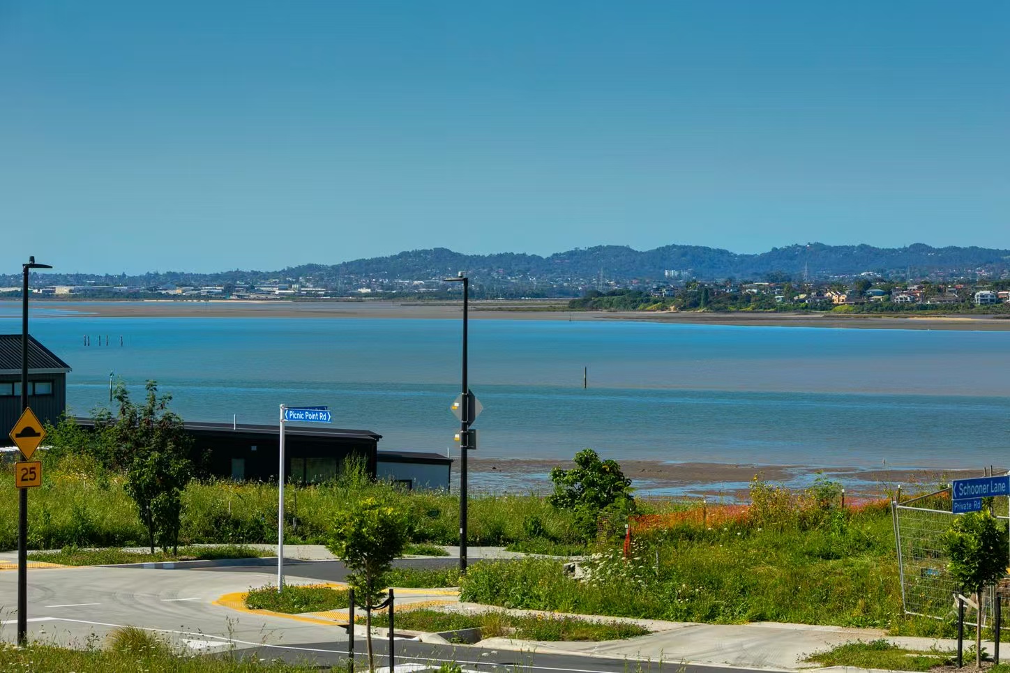 221632684__1790911781-81726-Image2026100214304555233 BRAND NEW. HARBOUR OUTLOOK. HOBSONVILLE LIFESTYLE.