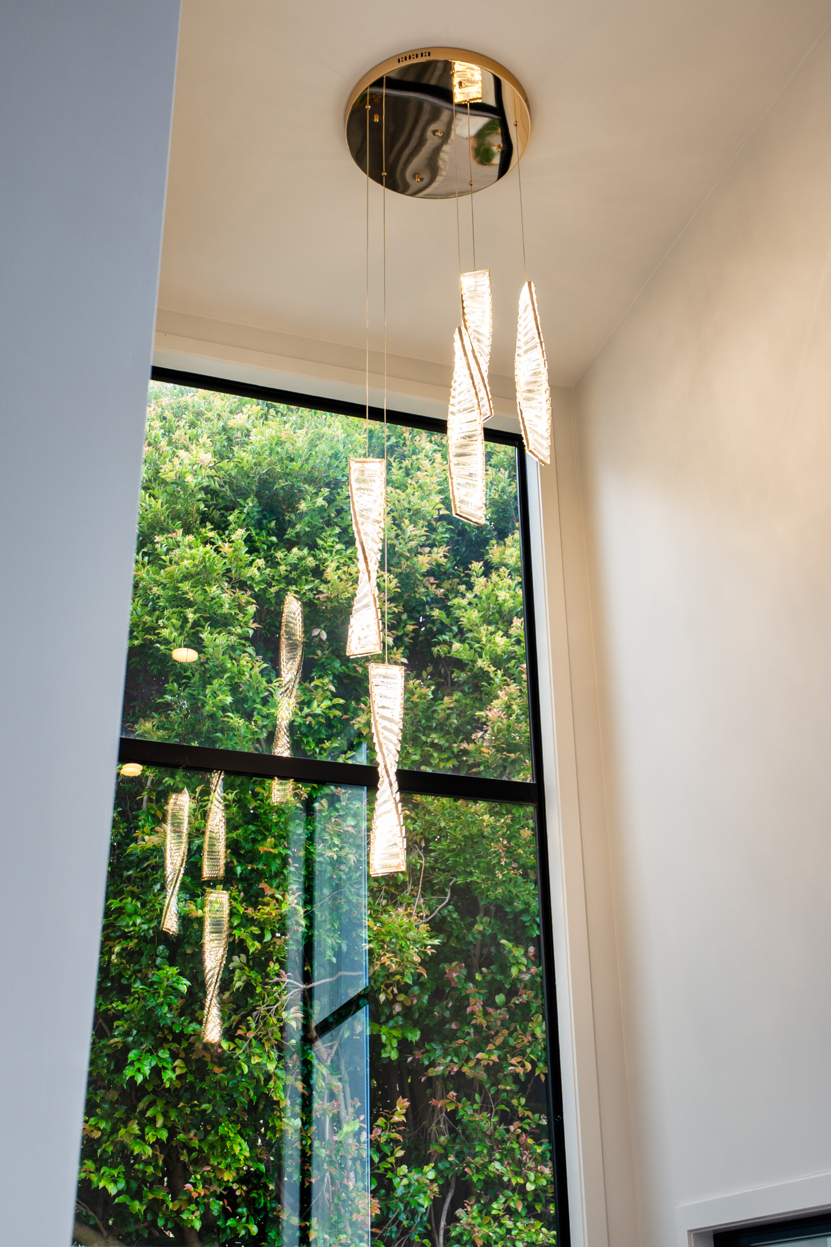 221779686__1791153280-24607-DETAIL-18 A Hidden Pearl of Pure Architecture & Light