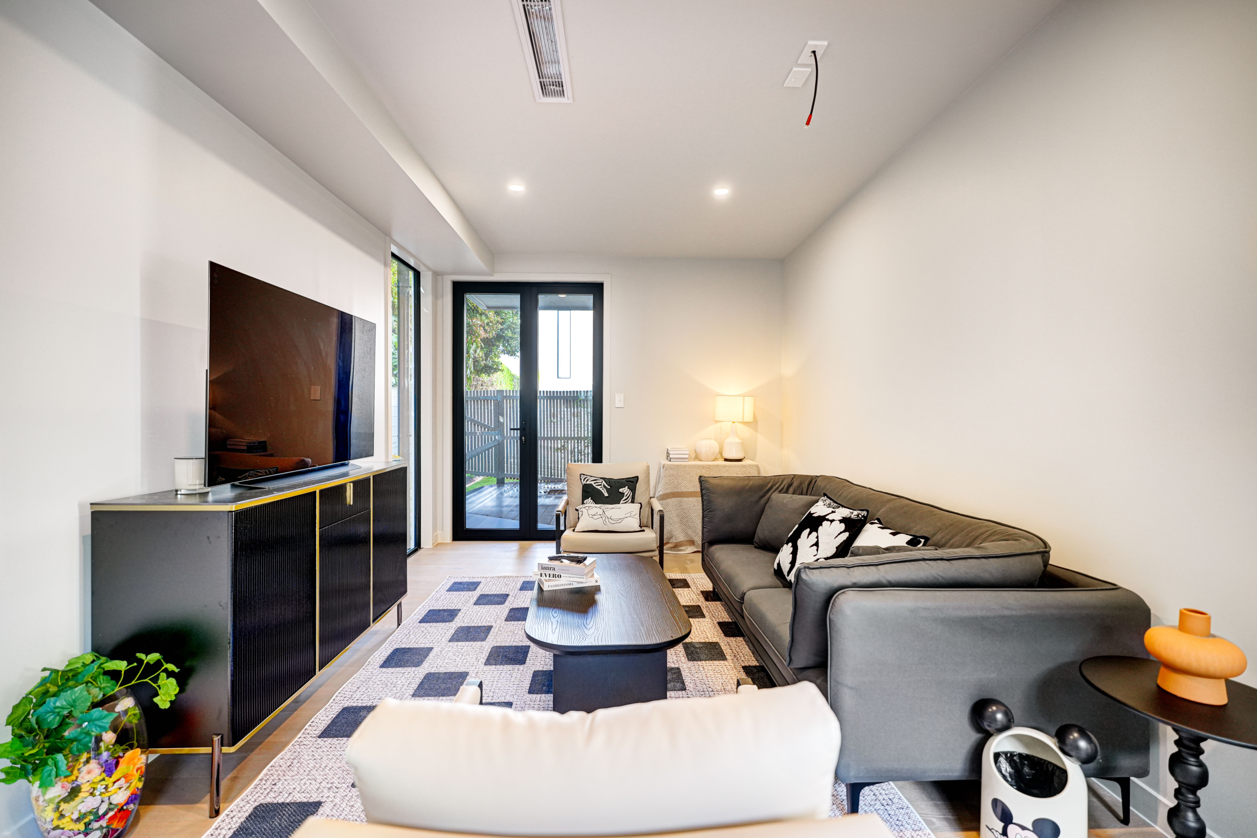 221779868__1791153312-24717-INTERIOR-5 A Hidden Pearl of Pure Architecture & Light