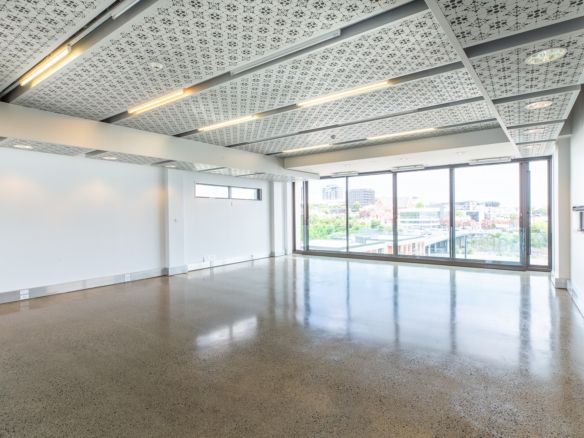 Office Lease | 152sqm | K’ Road